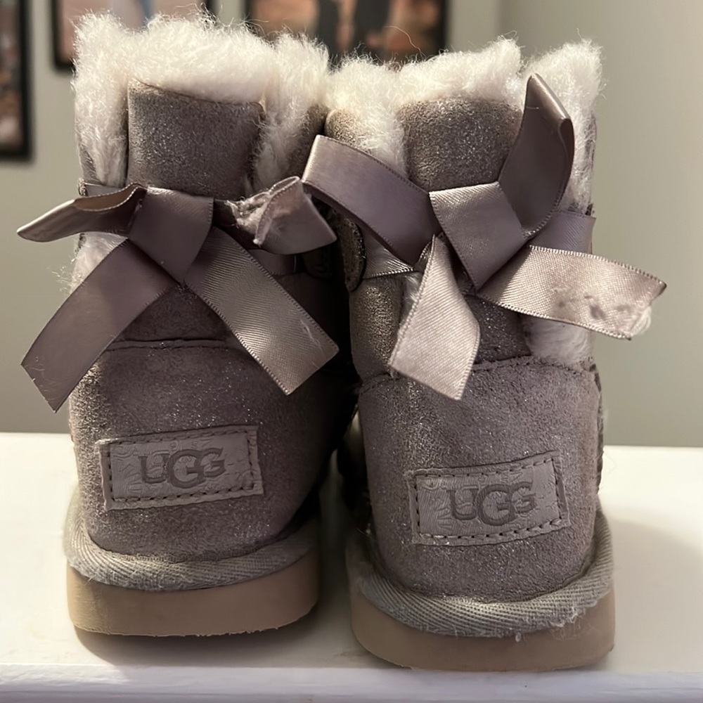 Girls ugg boots